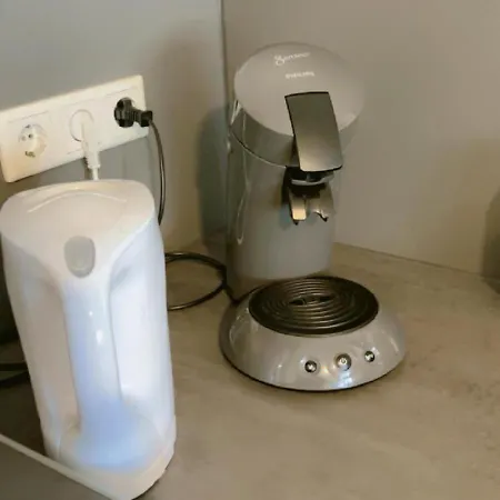 Rooms & Kitchen - Guenstige Langzeitmiete Pohlheim