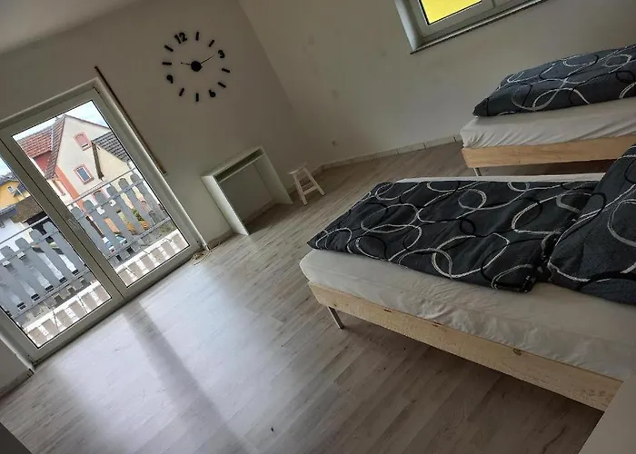 Hoteliving Am Bahnhof Pohlheim